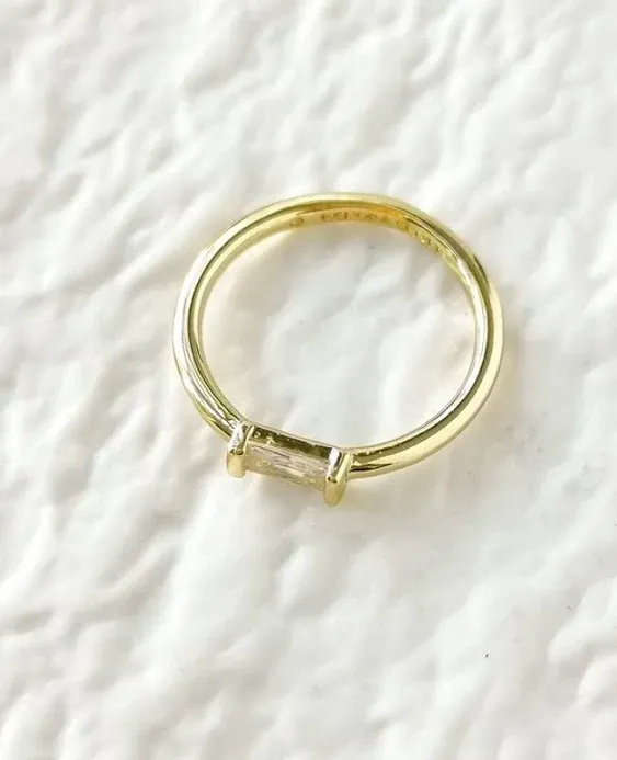 Kendra Scott Juliette Band Ring Size 7 Gold White Crystal $55 - Women | Color ...