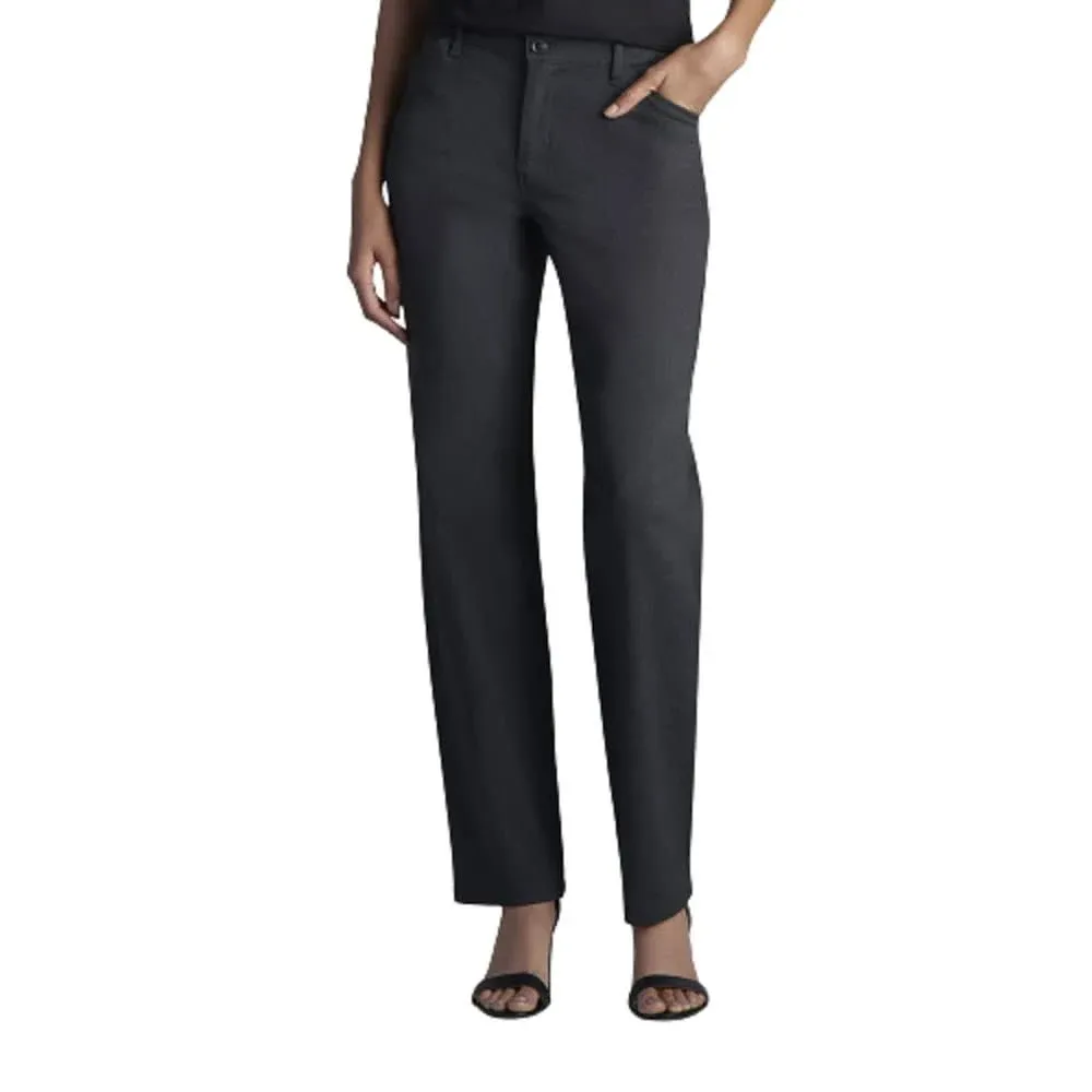 Lee Women's Relaxed Fit Straight Leg Pant