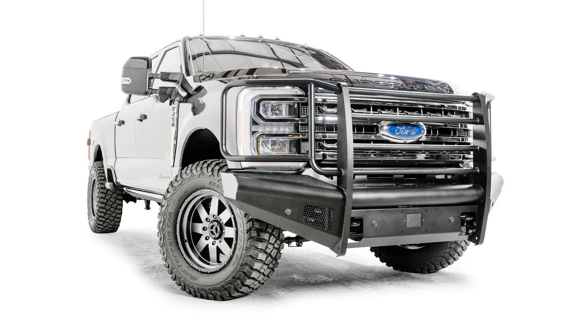 Fab Fours Black Steel Elite Front Bumper with Full Guard; Matte Black (23-24 F-350 Super Duty)