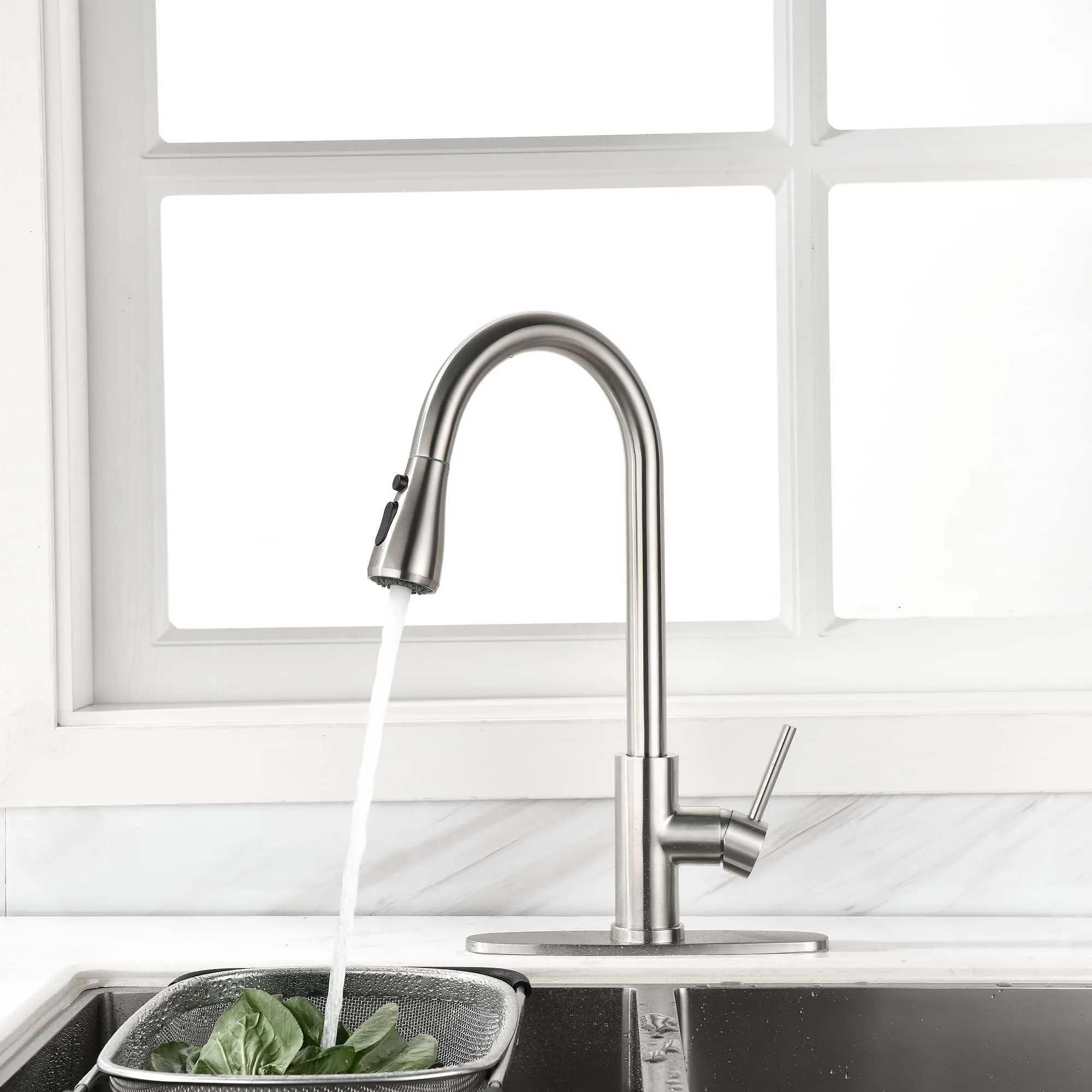 Single Handle Kitchen Sink Faucet With Pull Down Sprayer Stainless Steel Kitchen Basin Vanity Faucet One Hole With Deck Plate