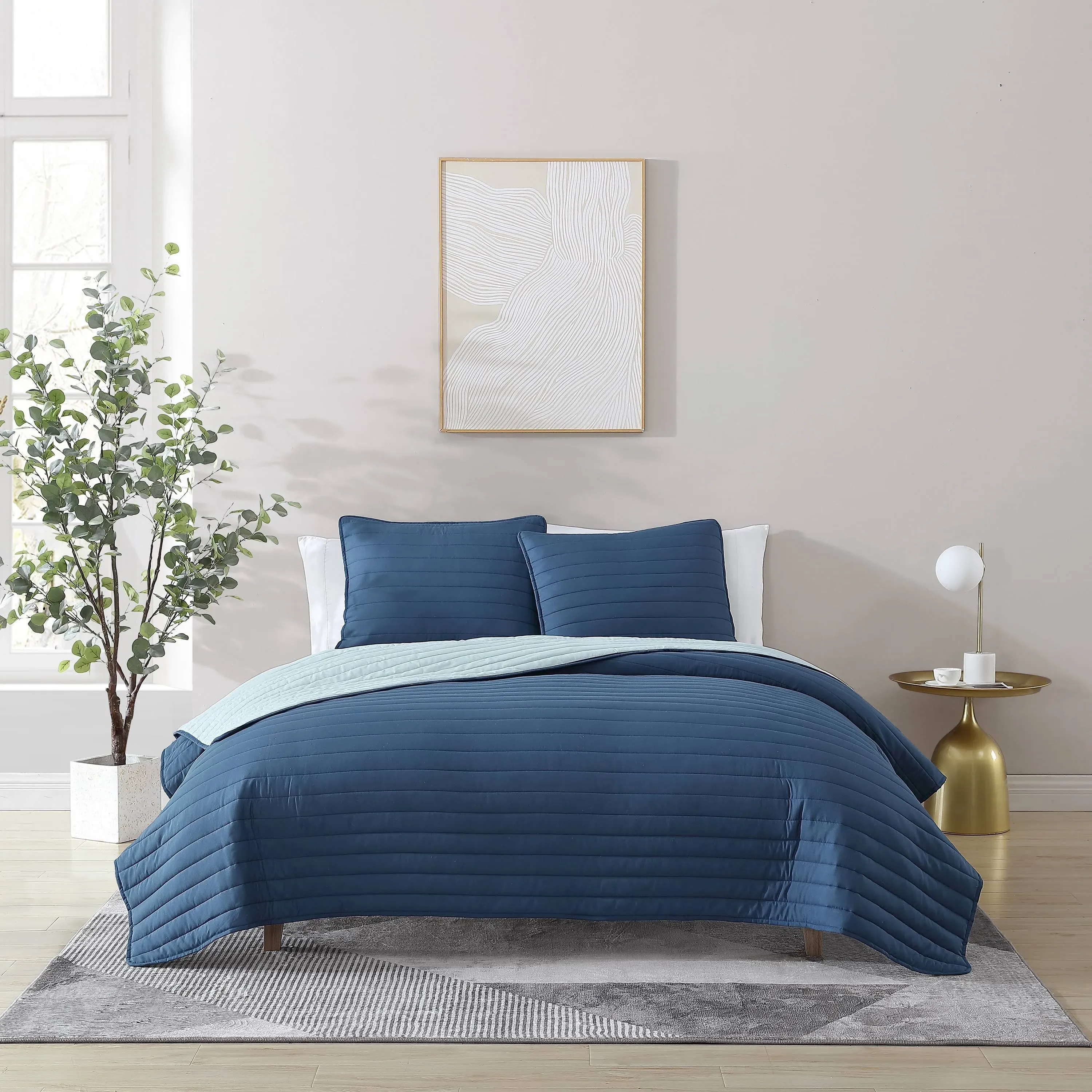 True Classics Brushed Microfiber Ultra Soft All Season 2-Piece Reversible Quilt Set, Blue - Twin