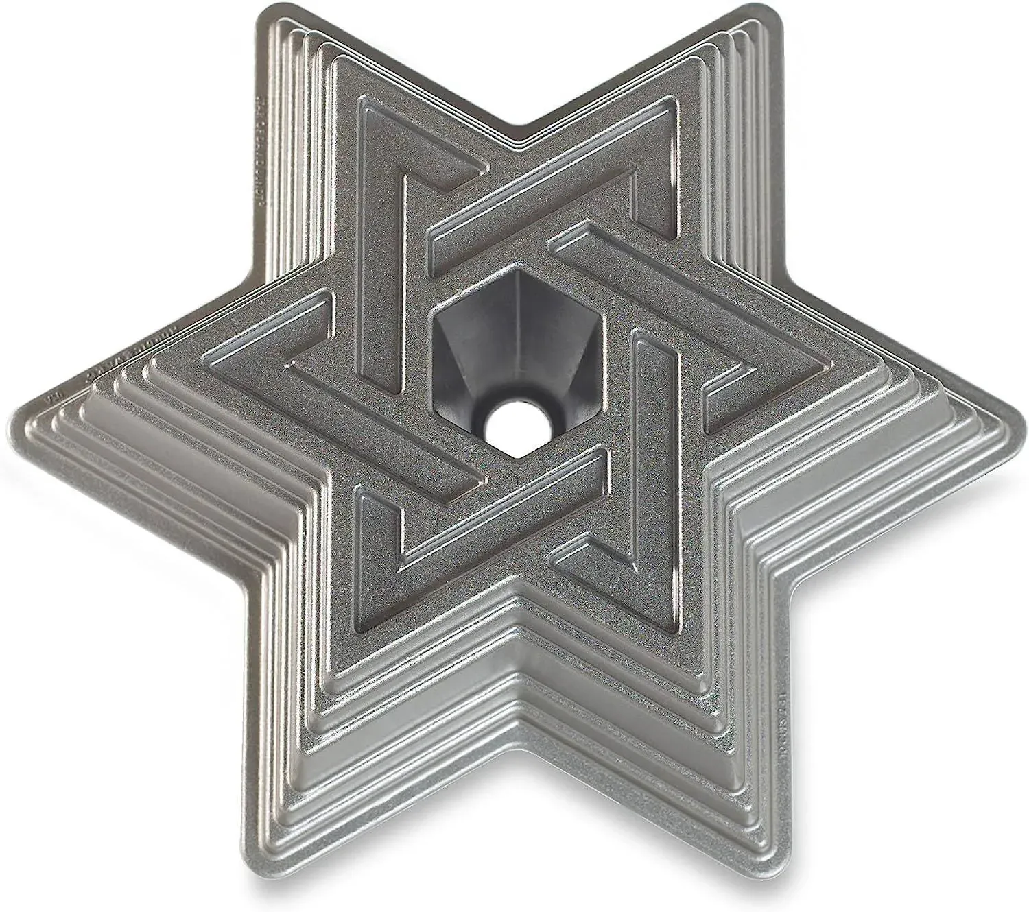 Nordic Ware Star of David Bundt Pan EZ131422