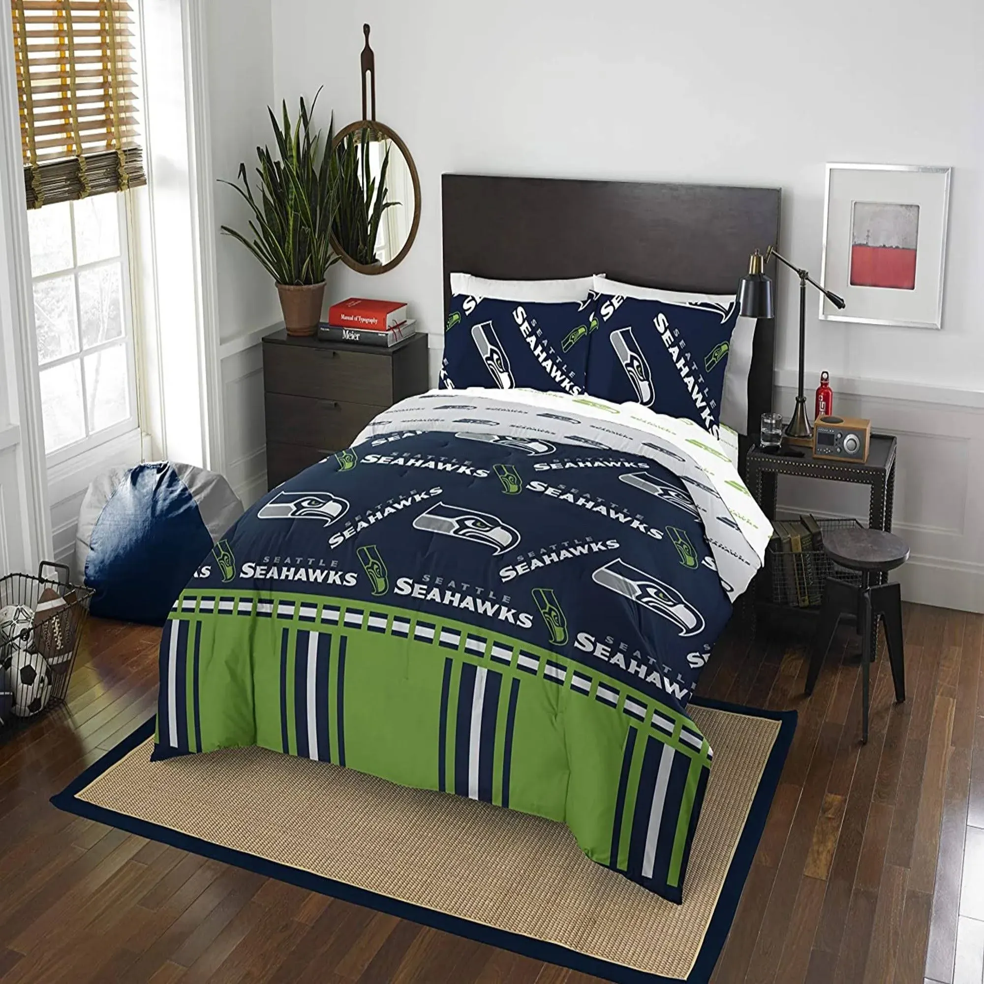 NFL SEATTLE SEAHAWKS 5PC COMFORTER SET SUPER SOFT, BREATHABLE, HYPOALLERGENIC, FADE RESISTANT - QUEEN SIZE