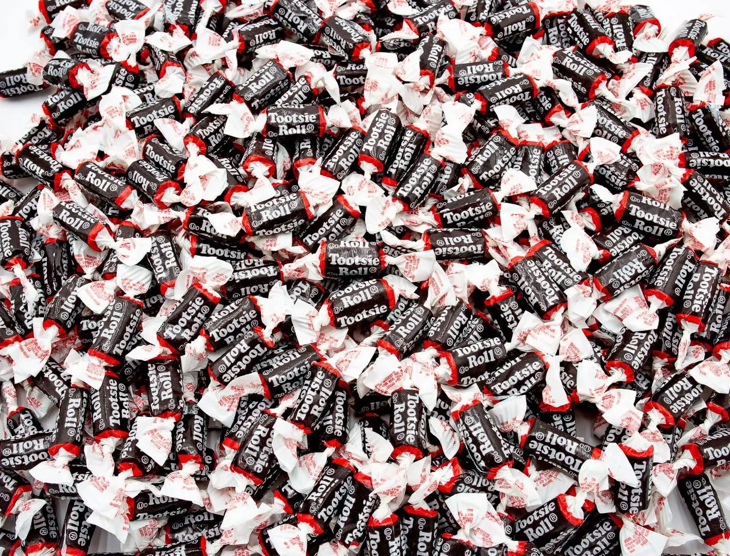 Tootsie Rolls Midgees Taffy Candy 2 lb - Bulk Tootsie Rolls Candy Bag, Individually Wrapped, Gluten-Free Candy, Chocolate Chewy Candy (276 Pieces)