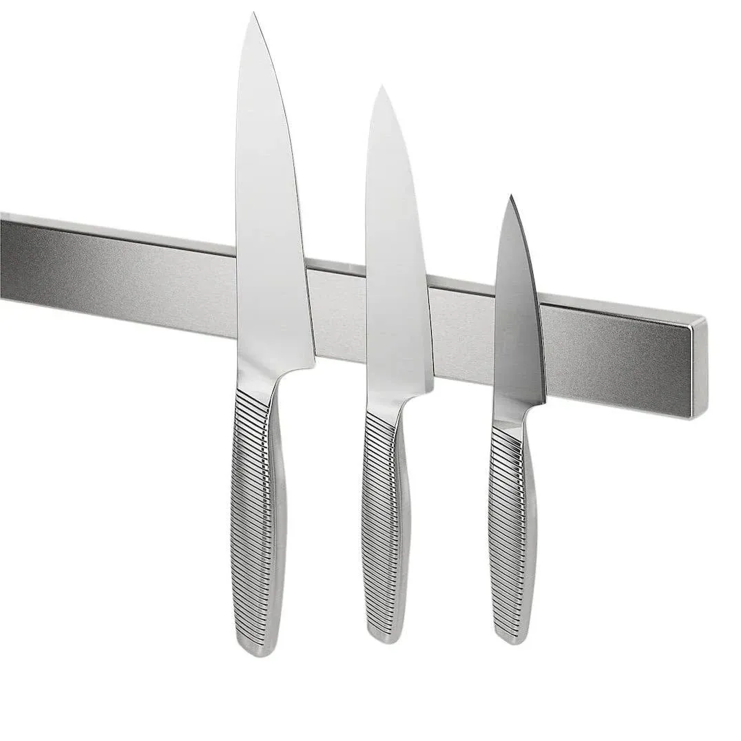 Cheer Collection 16" Stainless Steel Magnetic Knife Holder - Silver