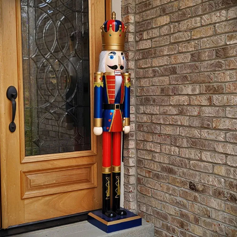 Giant Nutcracker King Statue