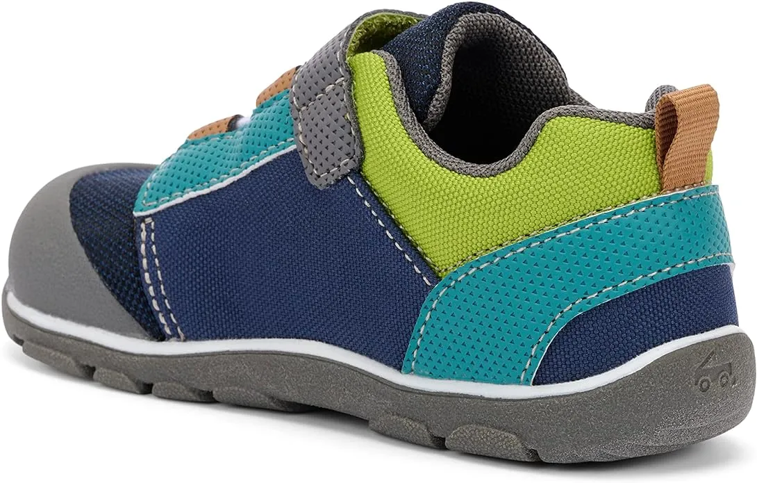 See Kai Run Cyrus FlexiRun - Sporty Fisherman Closed-Toe Boys Sandals