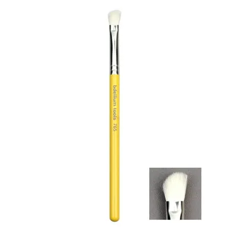 Bdellium Tools Professional Makeup Brush Golden Triangle - Small Angled Shader 765