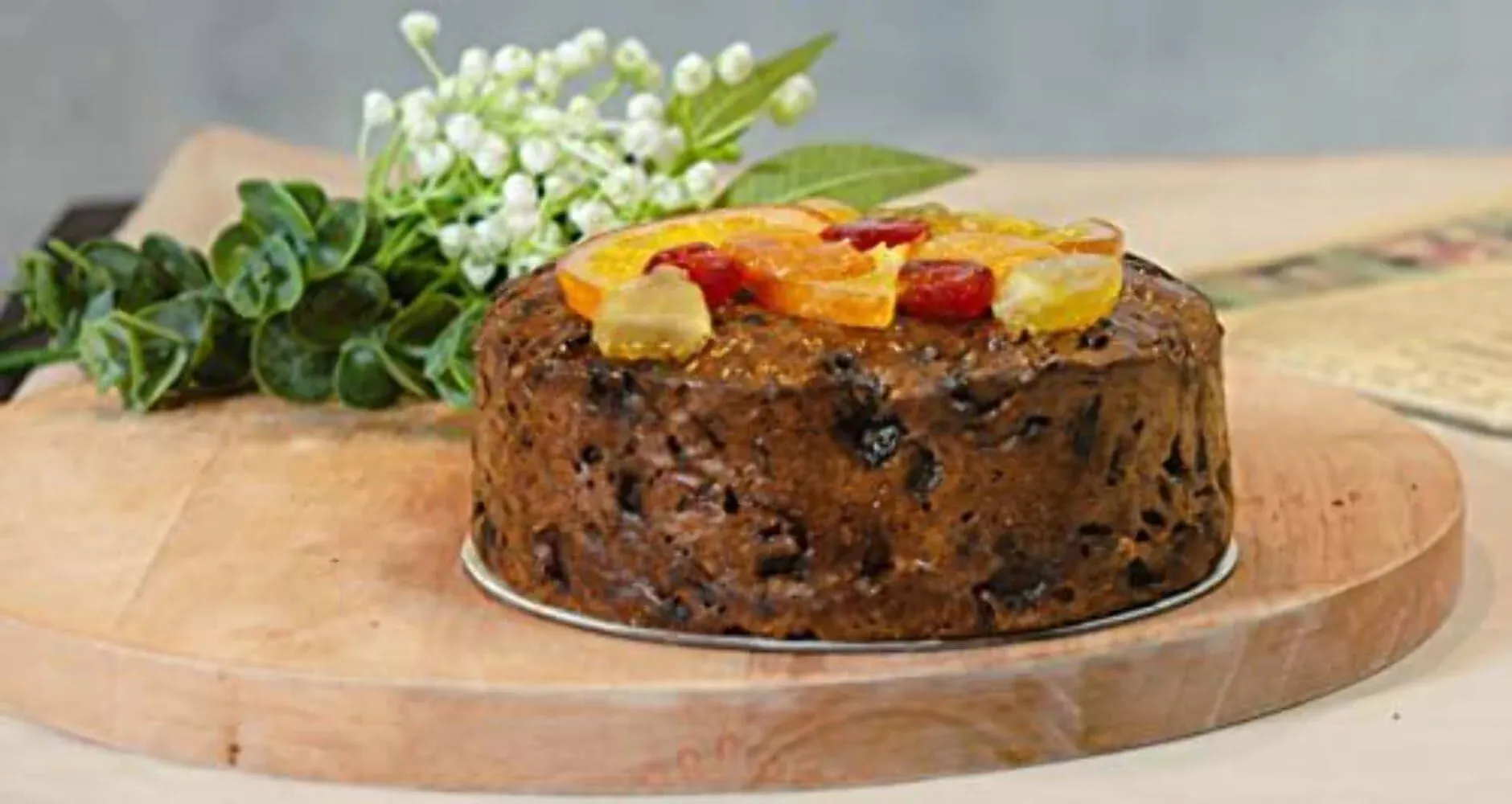 Andy Anand Fruit Cake With Brandy, Flown By Air From British Isles, Explosion Of Fruit, Delicious, Baked In United Kingdom (2.2 lbs)