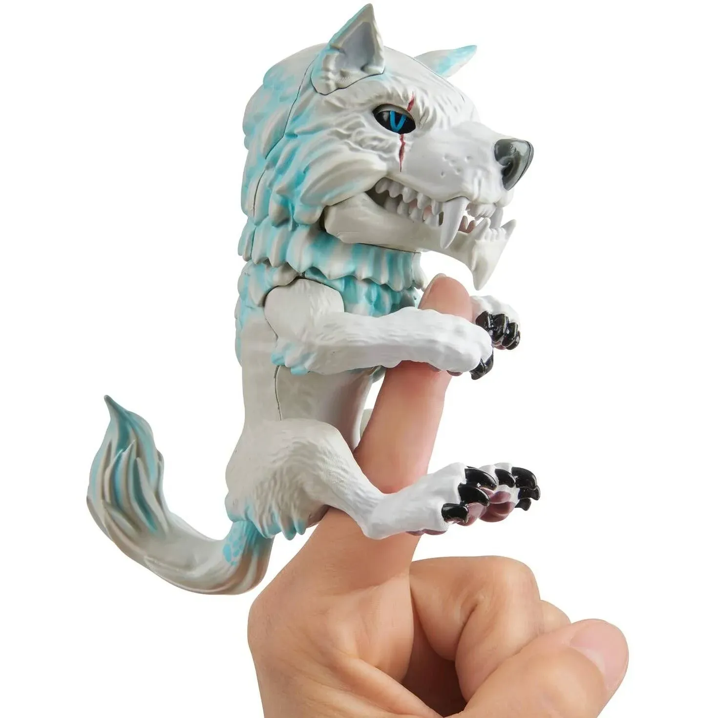 Untamed Dire Wolf by Fingerlings Blizzard (White and Blue) Interactive