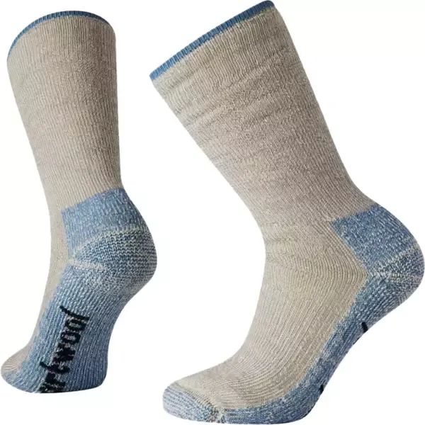 SmartWool Women's Mountaineer Classic Edition Maximum Cushion Crew Socks