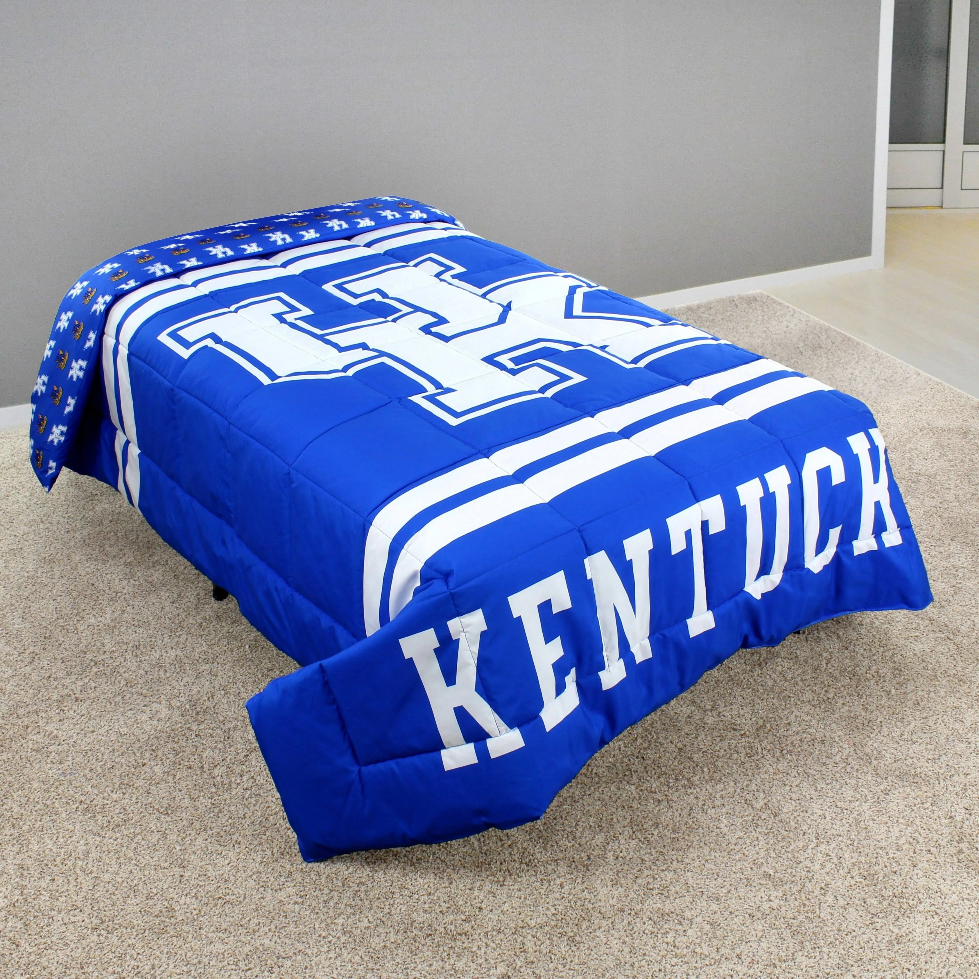 Kentucky Wildcats Reversible Comforter Set