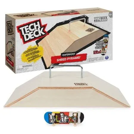 Tech Deck Performance Series, Shred Pyramid Set with Metal Rail