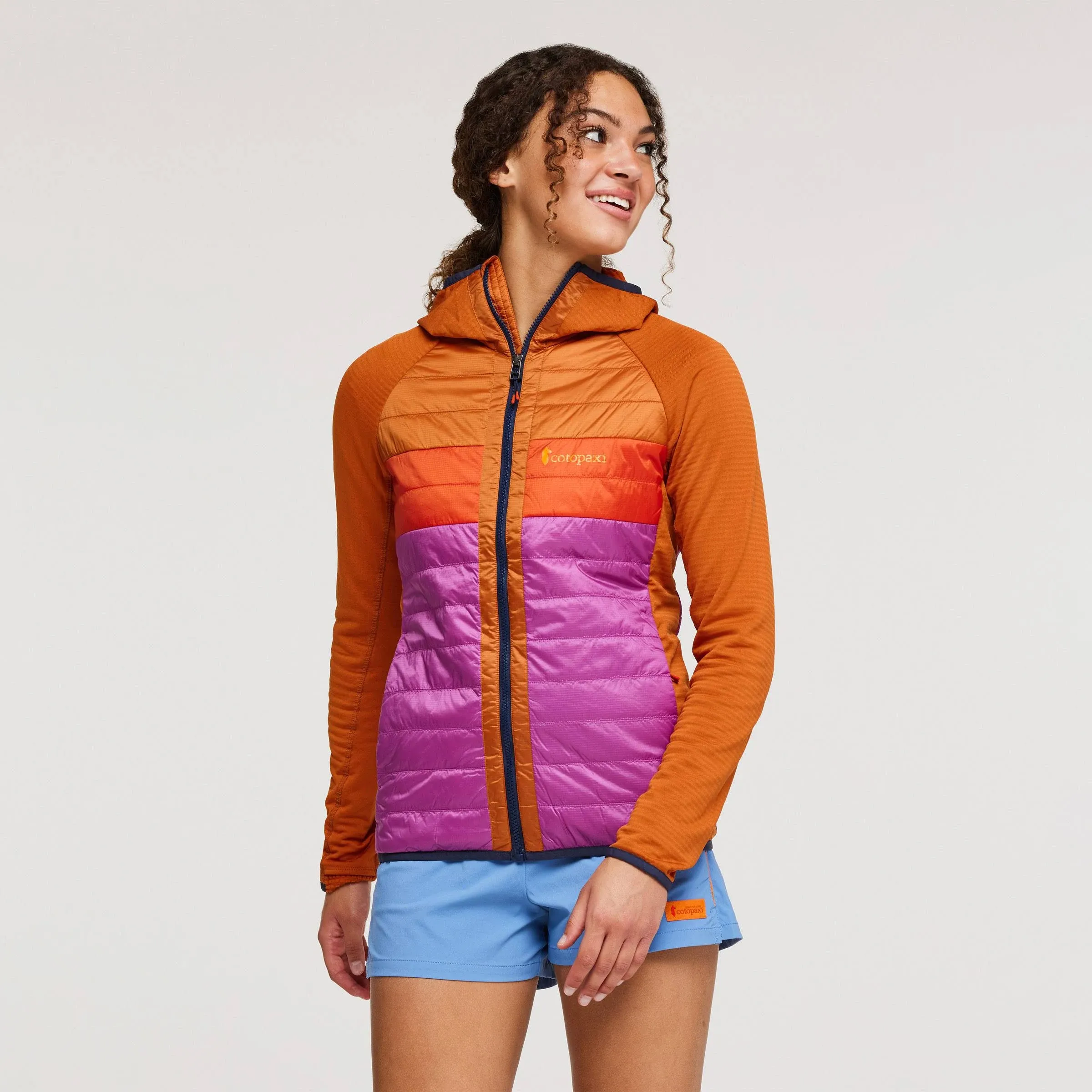 Cotopaxi Women's Capa Hybrid Insulated Hooded Jacket