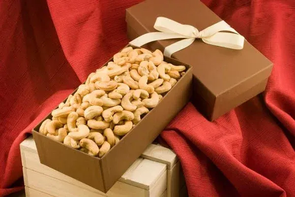 NutsinBulk Giant Whole Cashews Gift Tin