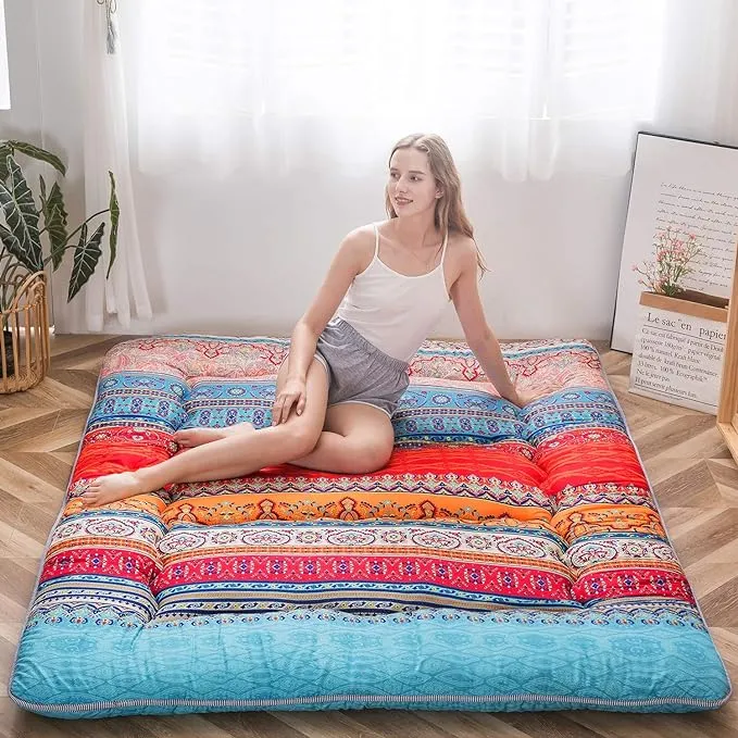 MAXYOYO Bohemian Retro Floor Mattress Vintage Floral Japanese Futon Mattress Roll Up Tatami Floor Mat Foldable Bed Portable Camping Mattress Sleeping Pad Floor Lounger Couch Bed Queen Size