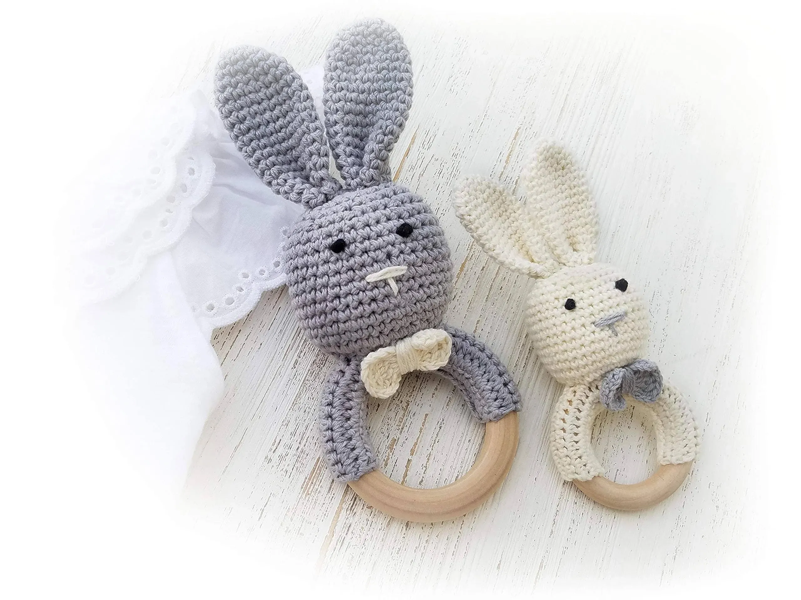 Natural Wooden Baby Toys Cotton Crochet Bunny Teething Ring Teether Rattle SET 2