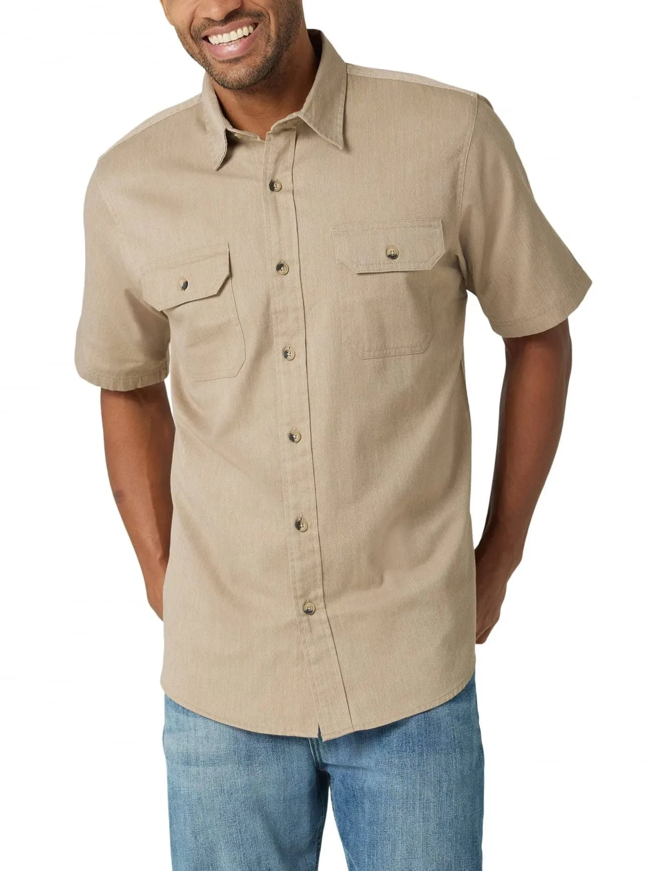 Wrangler Authentics Men's Short Sleeve Classic Woven Shirt