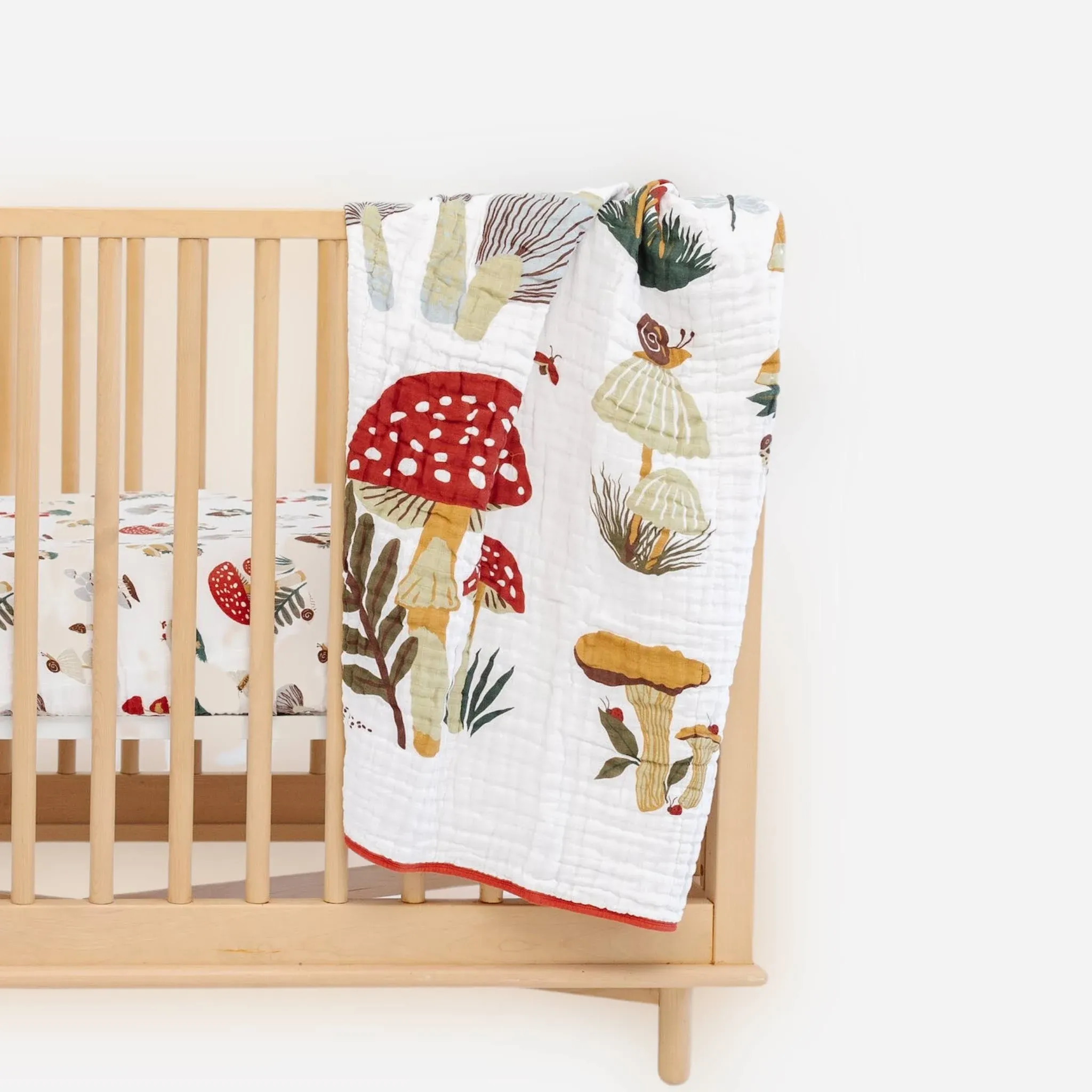 CLEMENTINE KIDS Reversible Quilts (Mushroom)