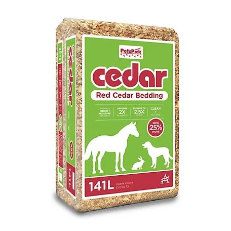 Cedar Small Pet Bedding, 141 L