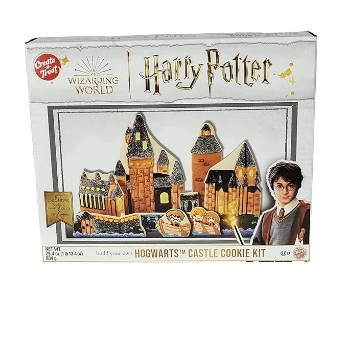 Create-A-Treat Wizarding World Harry Potty Build your own Hogwarts Castle Cookie Kit