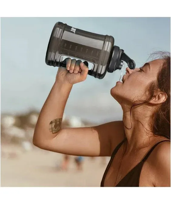 Water Bottle with Handle 2.5L Large Sports Water Bottle Half Gallon BPA Free Plastic Water Bottles Wide Mouth Water Bottle 83oz Reusable Gym Water Jug for Home Drinking Outdoor Sports Hiking Fitness