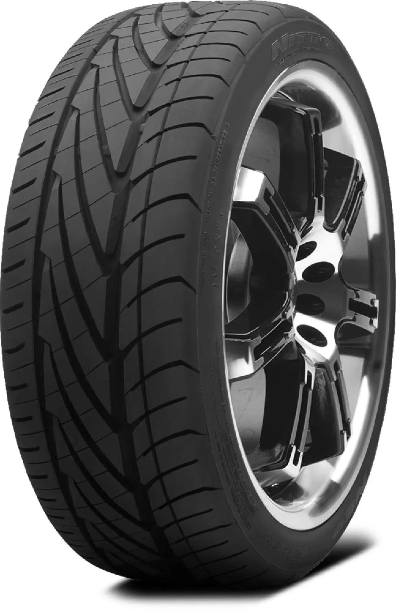 Nitto 185130 Neo Gen All Season Ultra High Performance Tire 225/40R18