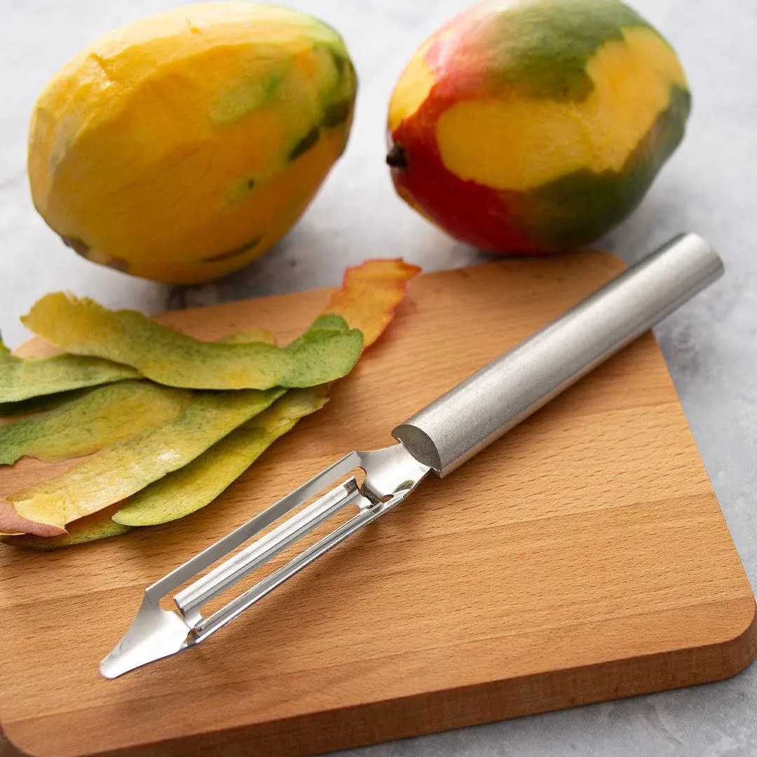 Rada R141 - Deluxe Vegetable Peeler - Lifetime Guarantee - Made in the US