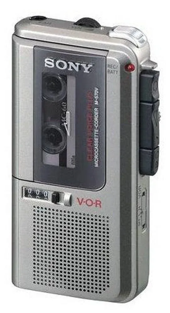 Sony M-570V Microcassette Handheld Voice Recorder VOR Clear Voice Plus. NOB!