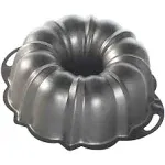 Nordic Ware ProForm Bundt, 12 Cup, Gray