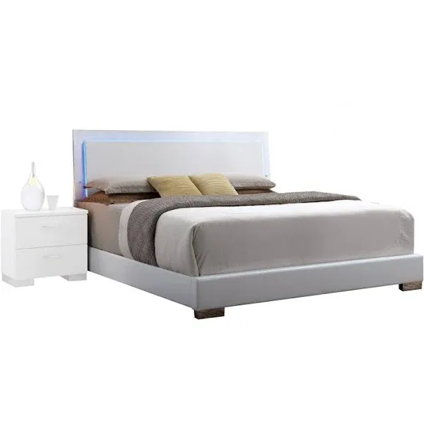 ACME Lorimar White PU & Chrome Leg Queen Bed Model 22640Q