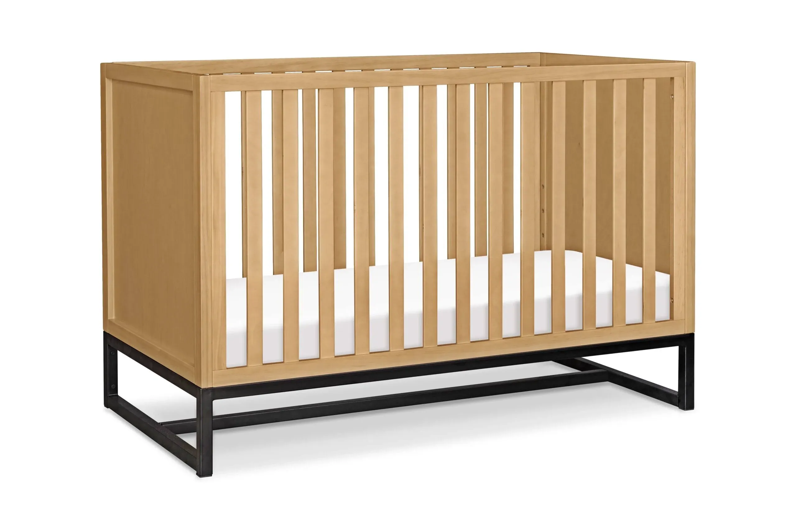 DaVinci Ryder 3-in-1 Convertible Crib in Honey