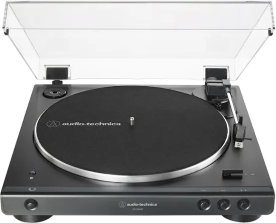 Audio-Technica AT-LP60XBT-SV Fully Automatic Bluetooth Belt-Drive Stereo Turntable, Silver, Hi-Fi, 2 Speed, Dust Cover, Anti-Resonance, Die-cast Aluminum Platter