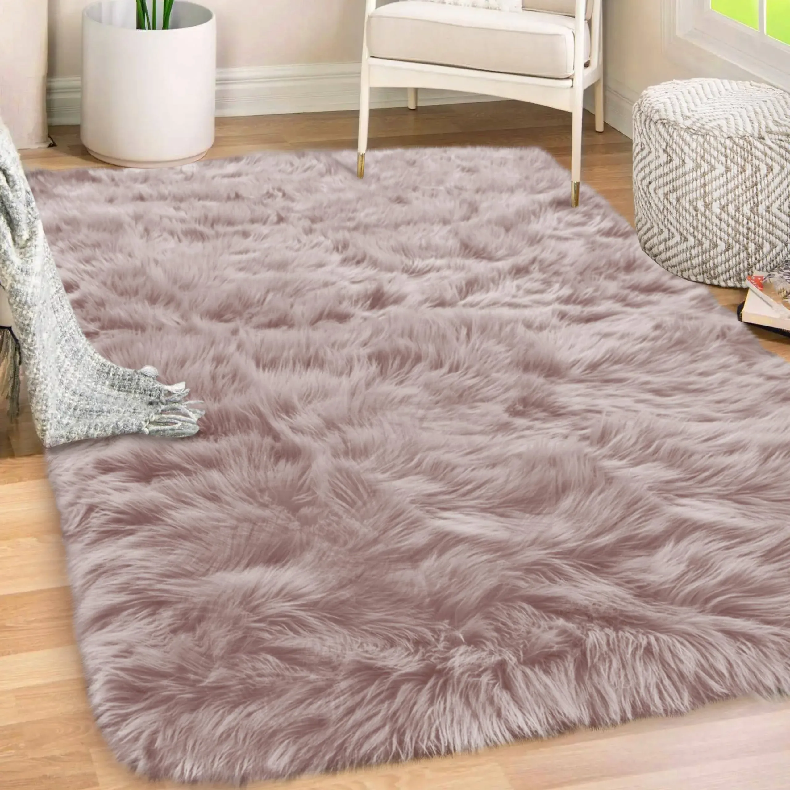 Gorilla Grip Thick Fluffy Faux Fur Washable Rug, 6x9, Shag Carpet Rugs for ...