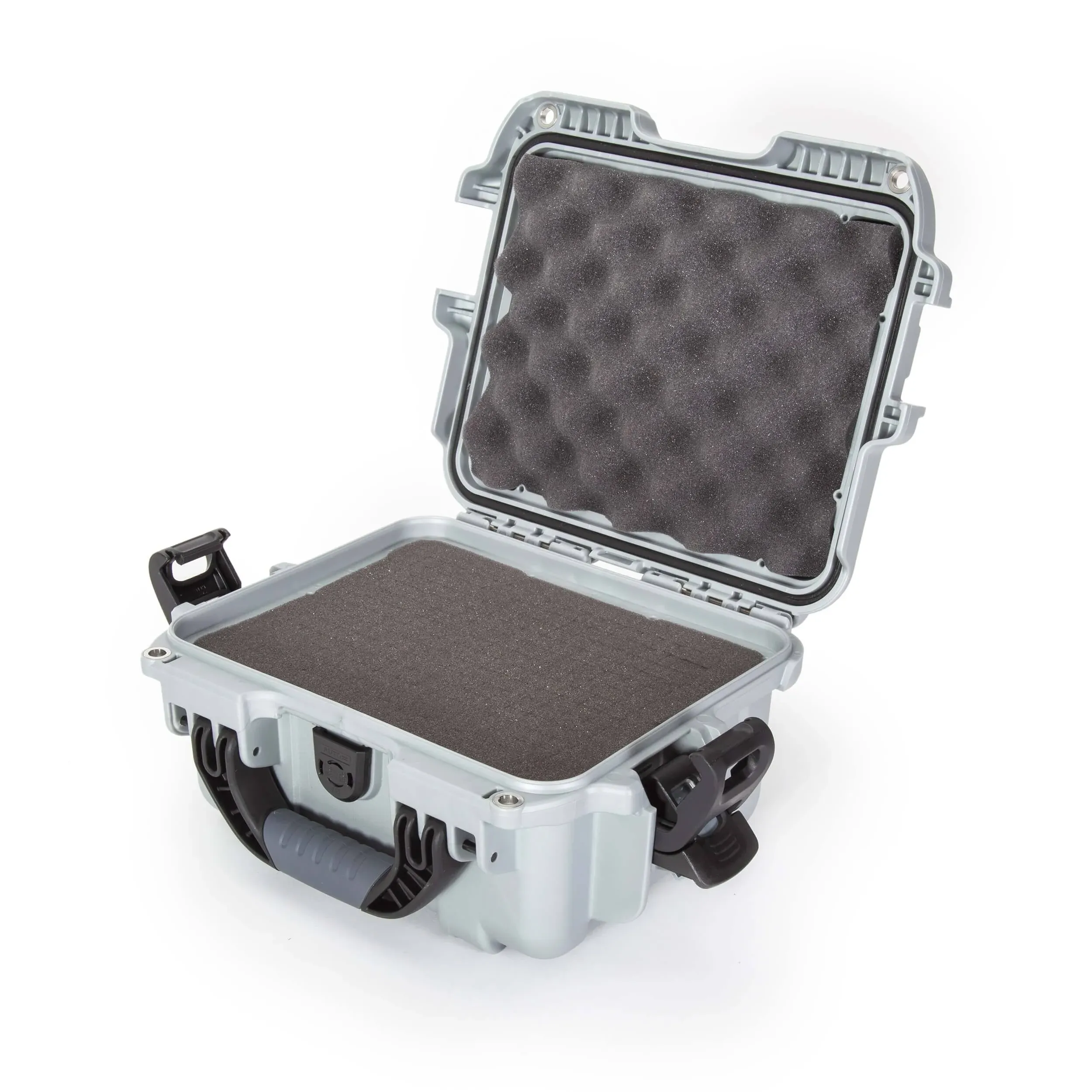 NANUK 905 - Silver / Cubed Foam