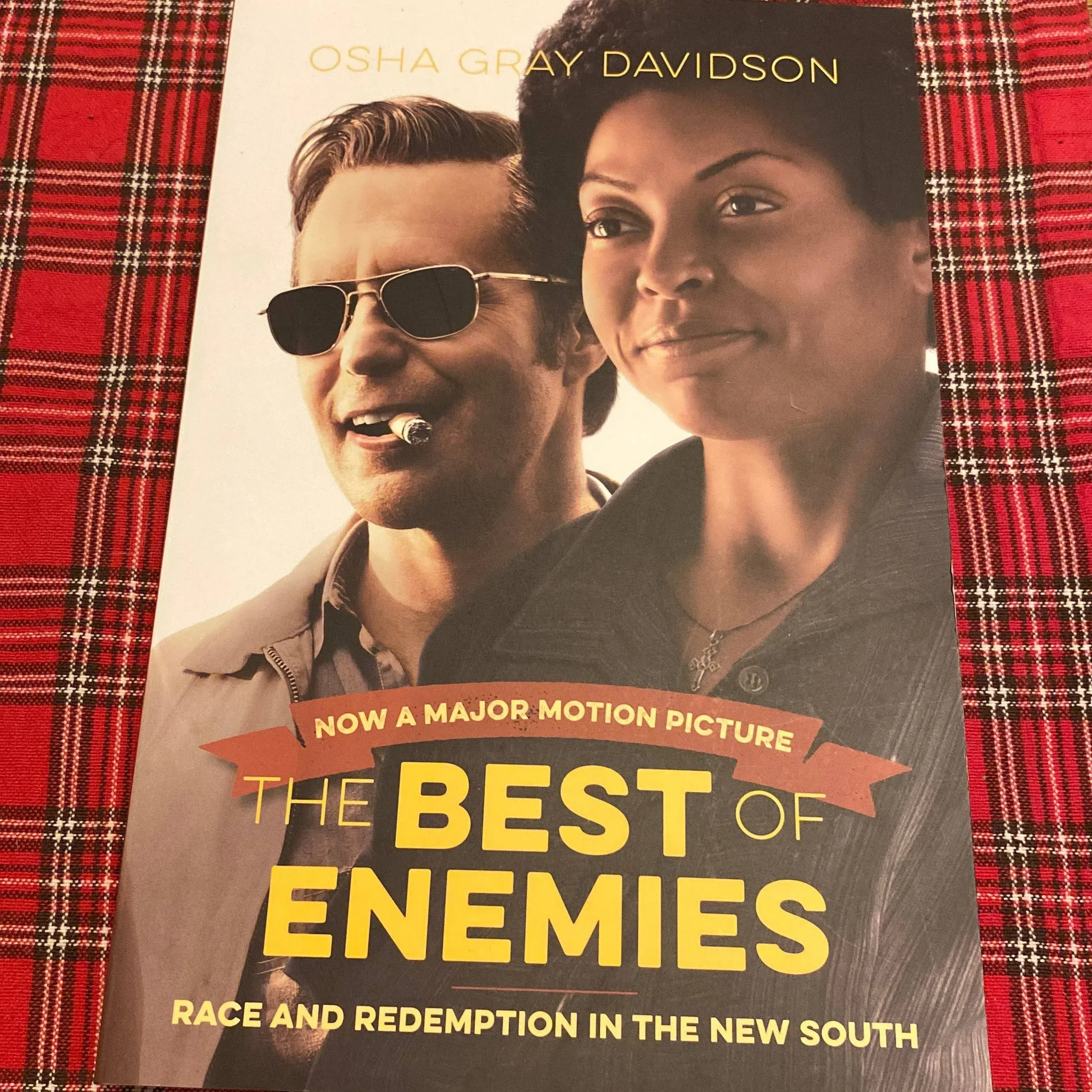 The Best of Enemies: Race and Redemption in the New South [Book]