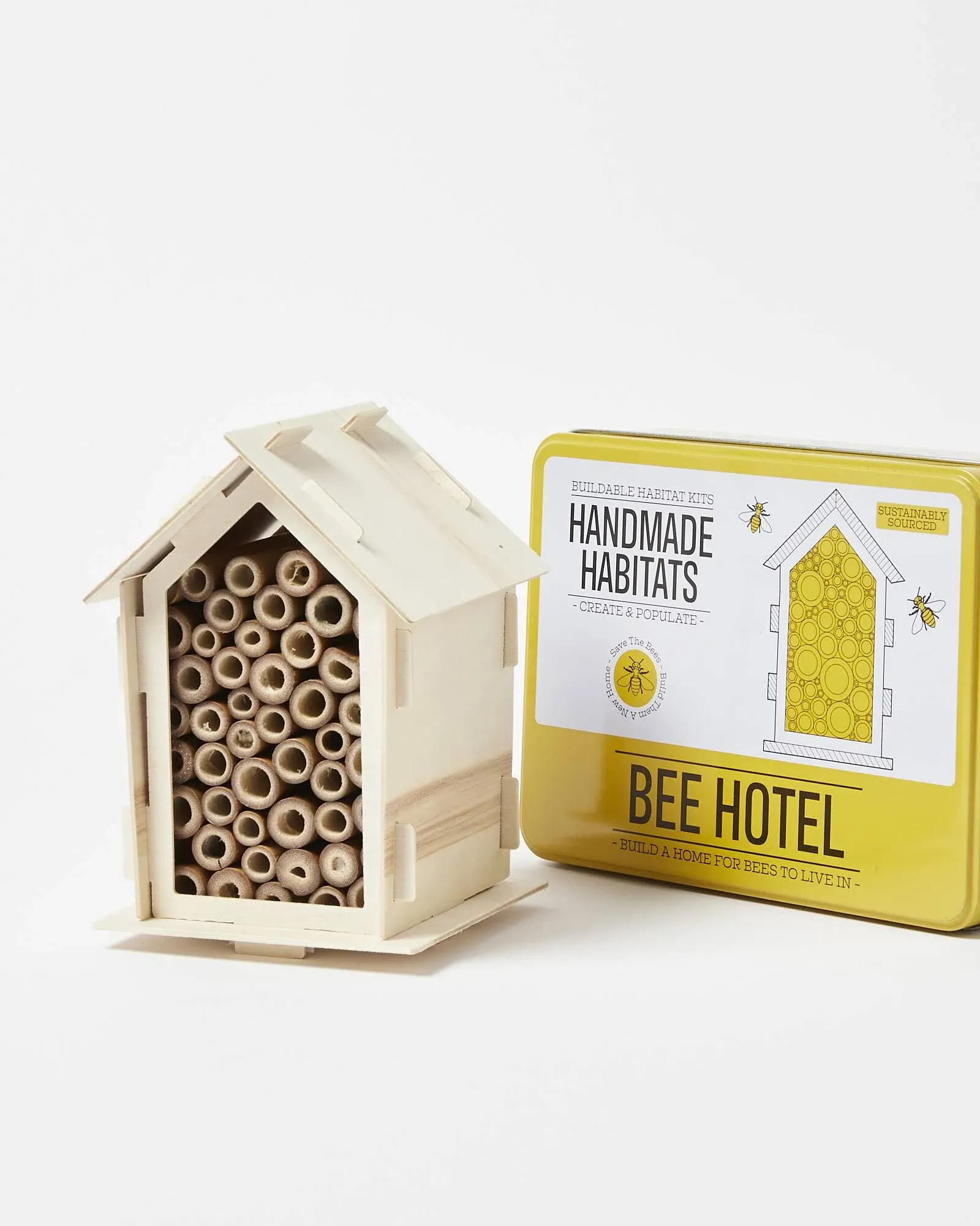 Gift Republic Handmade Habitats Personalised Bee Hotel Kit With 6-pack Colouring Wooden Pencils, Multicoloured, 20x15x7 cm