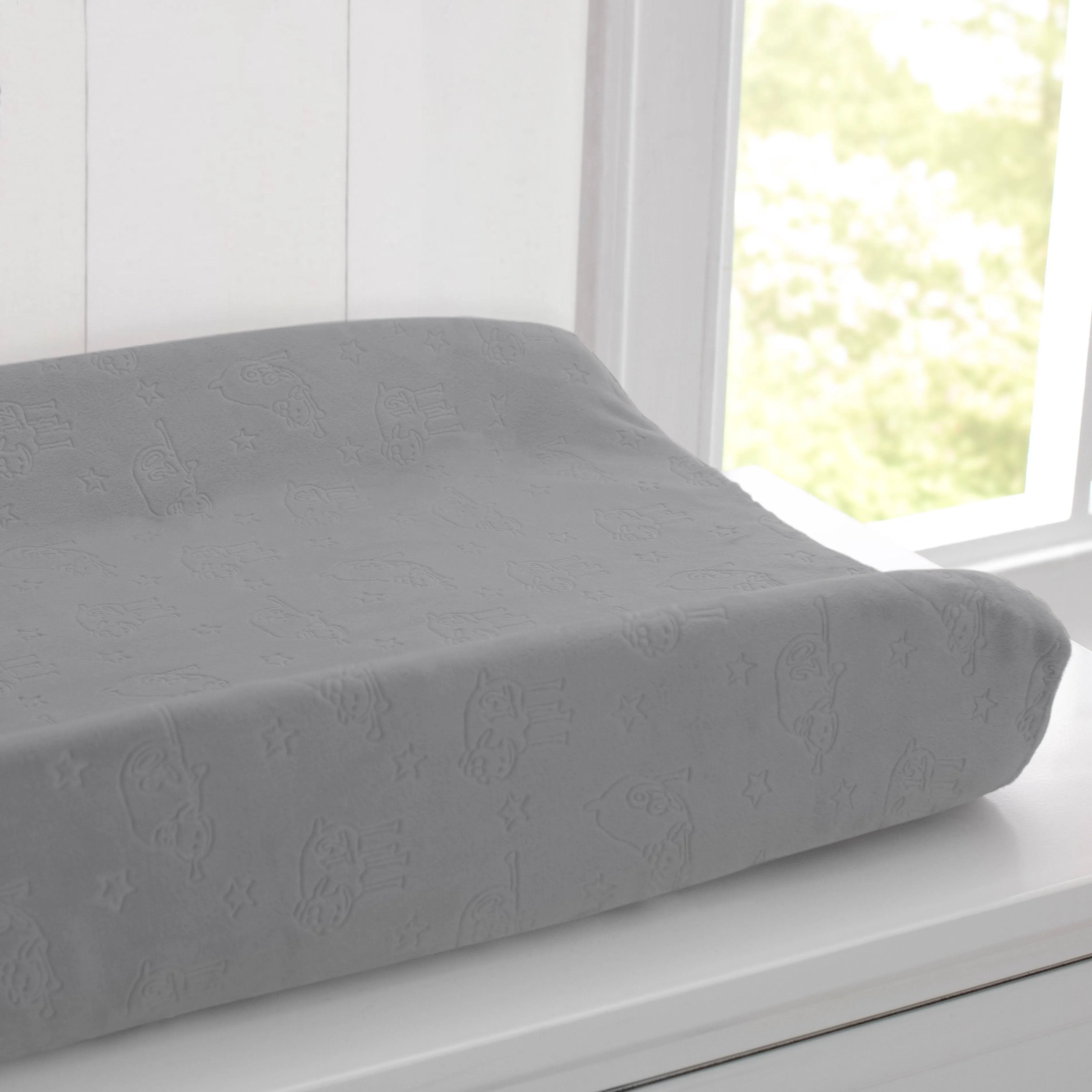 Compressed Changing Pad + Cover in Grey - Serta 201270-5057