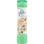 "Glade Shake 'n Vac Carpet Freshener Magnolia and Vanilla"