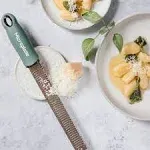 Microplane | Premium Zester/Grater Sage Green