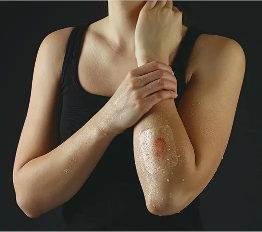Nexcare Tegaderm Transparent Dressing, Clear Film Lets You See Wounds Heal, Waterproof Dressing Holds Fast for 7 Days - 10 Dressings