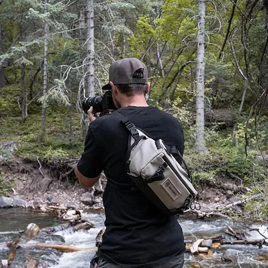 WANDRD ROGUE 6L Sling - Camera Bag - Crossbody Bag and Camera Case for Photographers (Yuma Tan)