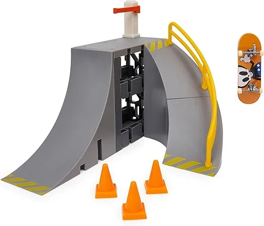 Tech Deck, Sk8 Garage X-Connect Park Creator, Customizable and Buildable Ramp Set with Exclusive Fingerboard, Kids Toy for Boys and Girls Ages 6 and up