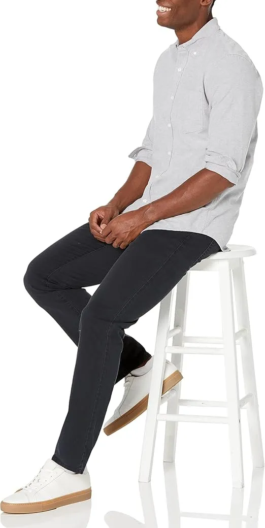 Amazon Essentials Men's Slim-Fit Long-Sleeve Pocket Oxford Shirt