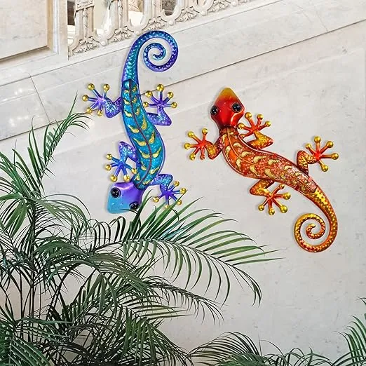HONGLAND Metal Gecko Wall Art- 15 Inch Lizard Outdoor Decor Hanging Glass Sculpture, 2 Pack Gecko Wall Art Decorations for Garden Fence Home