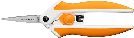 Fiskars Micro-Tip Spring Assisted Scissors, Precision Cutting Stainless Steel Blades, Comfort Handle, Cut Details in Fabric, Sewing Scissors and Arts and Crafts Tools