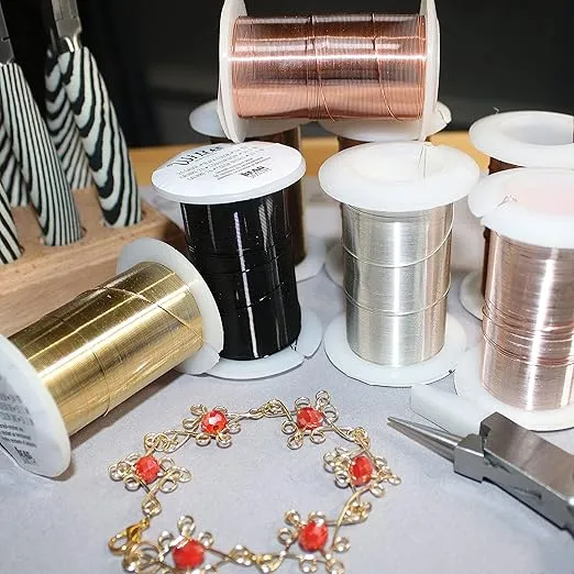 The Beadsmith Wire Elements 20-Gauge Lacquered Tarnish-Resistant Copper Wire for Jewelry Making, 15 Yard, 13.72 Meter Spool (Titanium Color)