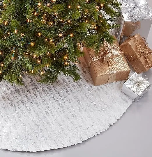 SARO LIFESTYLE Foil Print Faux Fur Christmas Tree Skirt