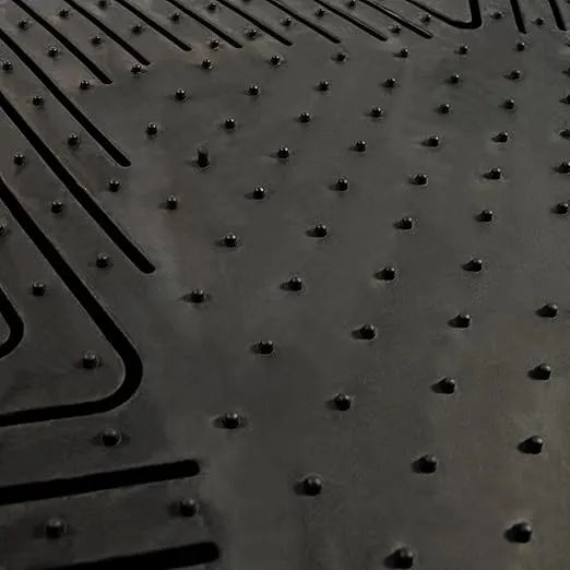 FANMATS 8761 Alabama Crimson Tide 2-Piece Heavy Duty Vinyl Car Mat Set, Front Row Floor Mats, All Weather Protection, Universal Fit, Deep Resevoir Design