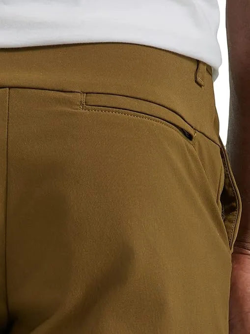 Lee Men's Extreme Motion Regular Fit Synthetic Flat Front Short